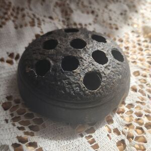 Vintage Japan Flower Frog